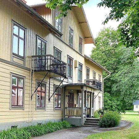 Moessebergs Vandrarhem Falköping Extérieur photo