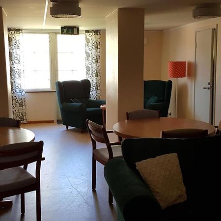 Moessebergs Vandrarhem Falköping Extérieur photo