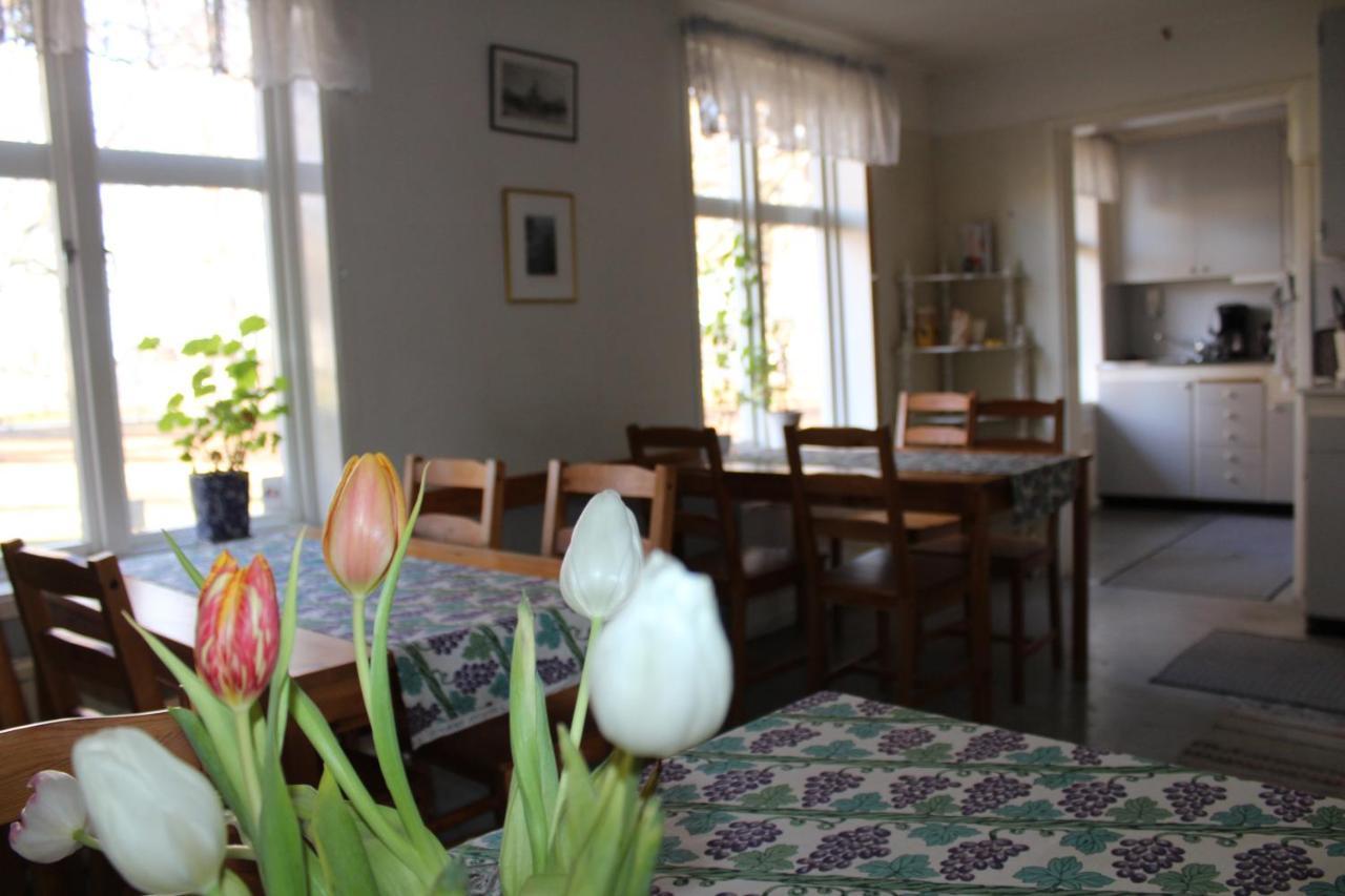 Moessebergs Vandrarhem Falköping Extérieur photo