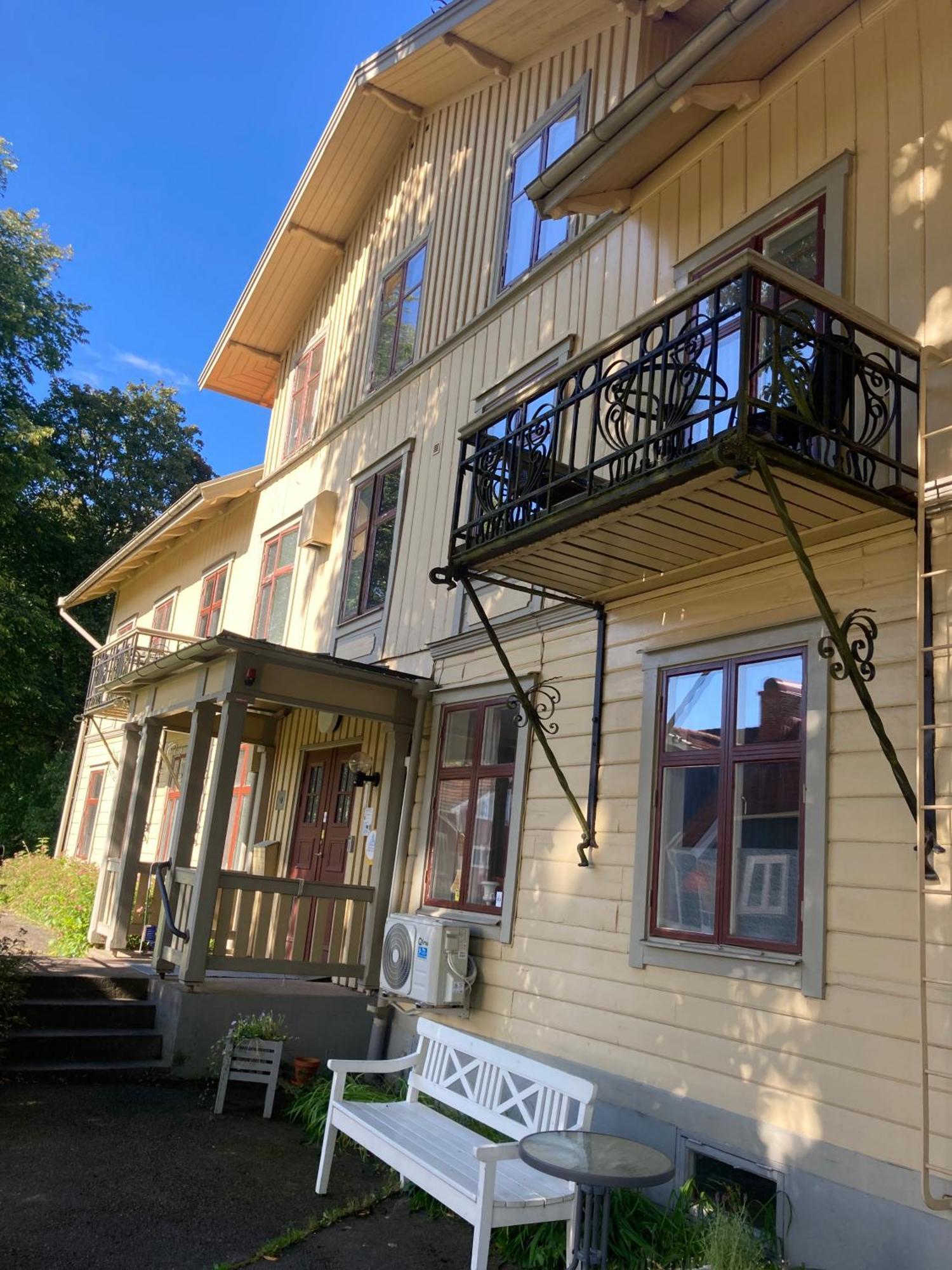 Moessebergs Vandrarhem Falköping Extérieur photo