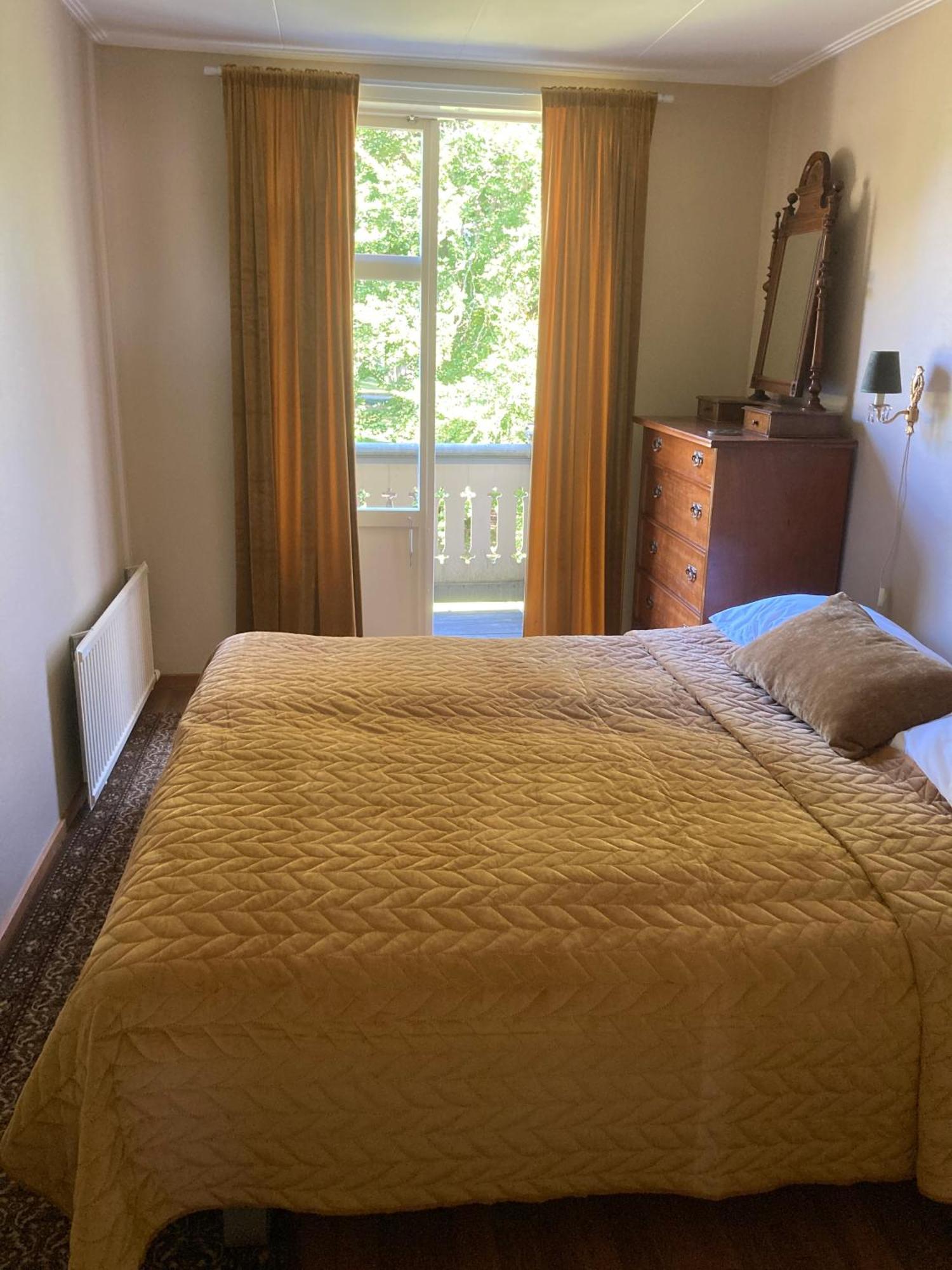 Moessebergs Vandrarhem Falköping Extérieur photo